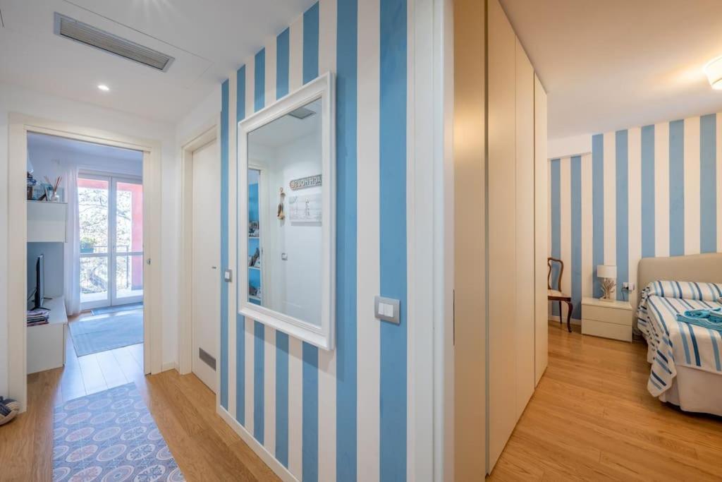 Seaview Cavi B. 100Mt Dal Mare Apartment Lavagna Bagian luar foto